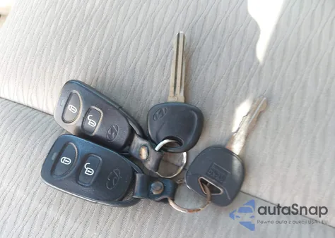 2007 Hyundai Santa Fe Se/Limited z USA, uszkodzony, nr VIN 5NMSH13EX7H052857